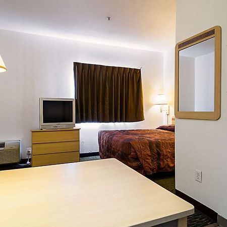 Studio 6 Charlotte Airport Hotel Habitación foto